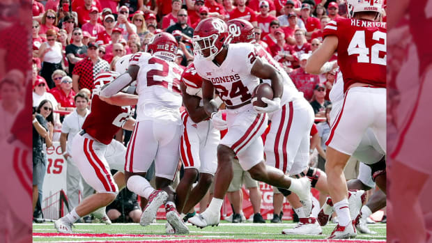 Marcus Major 1-yard TD run Oklahoma vs Nebraska football 2022